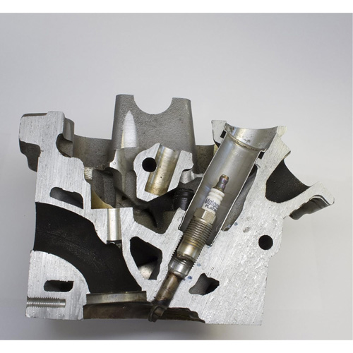 Trousse de d&eacute;montage de bougies cass&eacute;es Ford 3V Nassau Supply