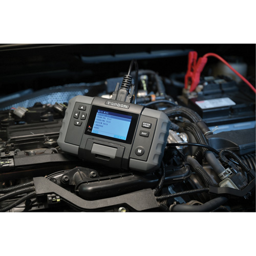 Testeur de batterie 12?V et de syst&egrave;mes 12?V/24?V BT600 avec imprimante int&eacute;gr&eacute;e Nassau Supply