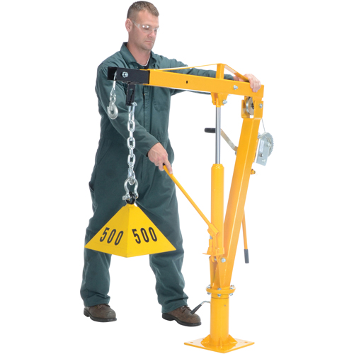 Grue &agrave; fl&egrave;che pour camion actionn&eacute;e par treuil, Capacit&eacute; de 1000 lb (0,5 tonne), Limite de 86-1/2" Nassau Supply