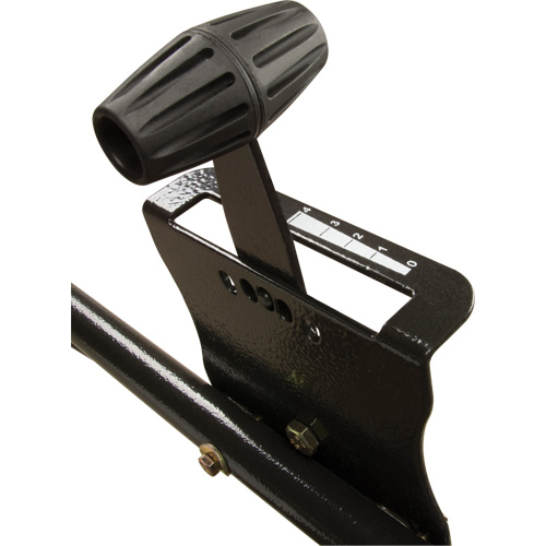 Broadcast Spreader with Stainless Steel Hardware, 27000 sq. ft., 125 lbs. capacity Nassau Supply