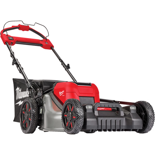 Ensemble de tondeuse sans fil autopropuls&eacute;e &agrave; double pile M18 Fuel, Pouss&eacute;e automatique, &agrave; pile, Largeur de coupe 21" Nassau Supply