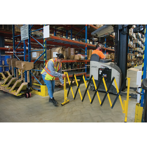 Barri&egrave;re extensible, 37" h x 11' lo, Noir/Jaune Nassau Supply