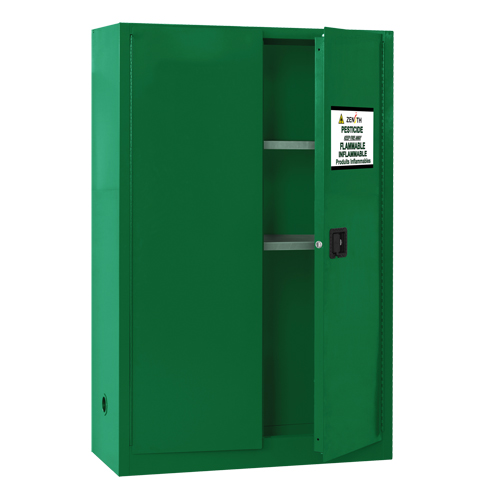 Armoire de rangement pour pesticides, 45 gal., 65" h x 43" l x 18" p Nassau Supply