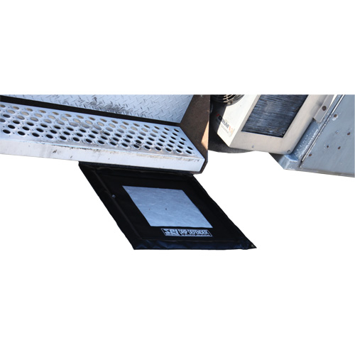 Drip Defender Spill Collection Pad, Oil Only, 15" x 13", 0.2 gal. Absorbancy Nassau Supply