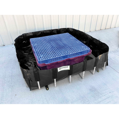 Berme de confinement des d&eacute;versements Ultra-IBC Berm, Capacit&eacute; 400 gal. US, 6' la x 6' lo x 18" h, Support en L Nassau Supply