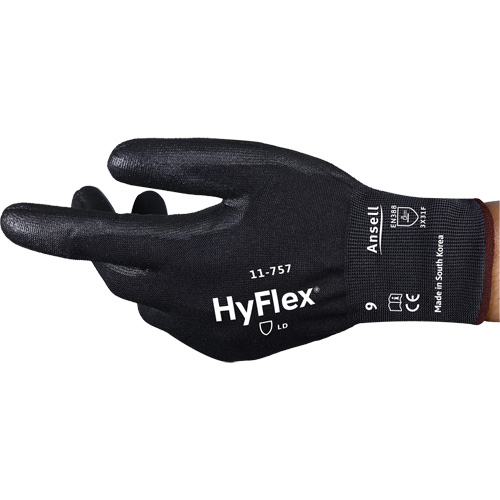 Gants r&eacute;sistant aux coupures Hyflex 11-757, Taille 6, Calibre 18, Rev&ecirc;tement Polyur&eacute;thane, Enveloppe en Intercept, ASTM ANSI niveau A7/EN 388 niveau F Nassau Supply