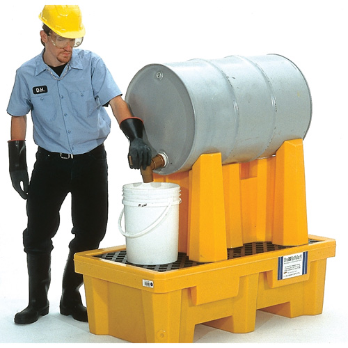 Ultra-Drum Rack 1-Drum Containment System with Drain, 52" L x 29" W x 49.5" H, 750 US gal. Capacity Nassau Supply