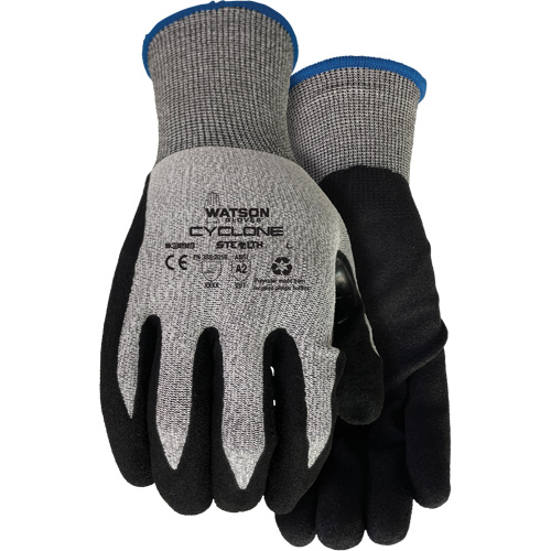 Gants r&eacute;sistant &agrave; la coupe 388 Stealth Cyclone, Taille T-petit, Calibre 18, Rev&ecirc;tement Nitrile, Enveloppe en PEHP/Polyester, ASTM ANSI niveau A2/EN 388 niveau 3 Nassau Supply