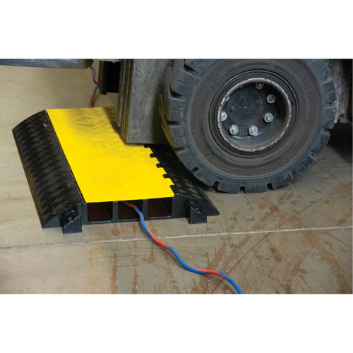 Polyurethane Cable Protector, 3 Channels, 35.43" L x 19.69" W x 3" H Nassau Supply