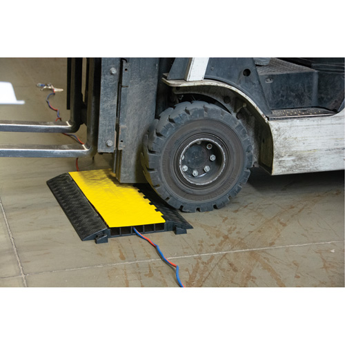 Polyurethane Cable Protector, 5 Channels, 35.43" L x 19.69" W x 2" H Nassau Supply