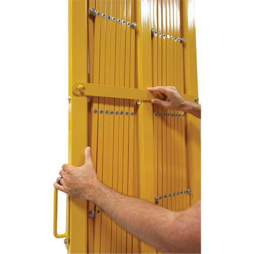 Barri&egrave;re extensible, 84" h x 20' lo, Jaune Nassau Supply