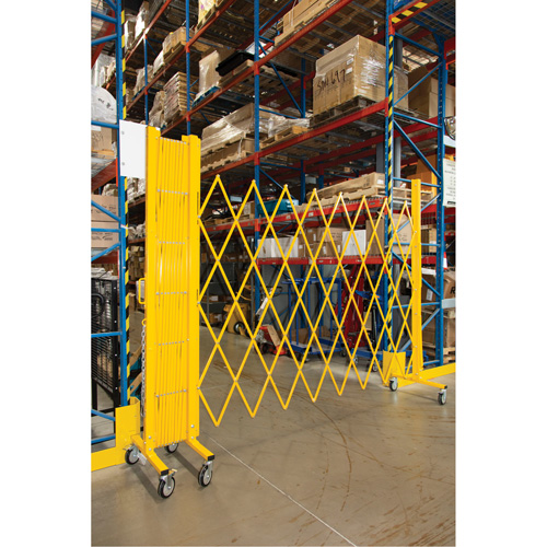 Barri&egrave;re extensible, 84" h x 20' lo, Jaune Nassau Supply