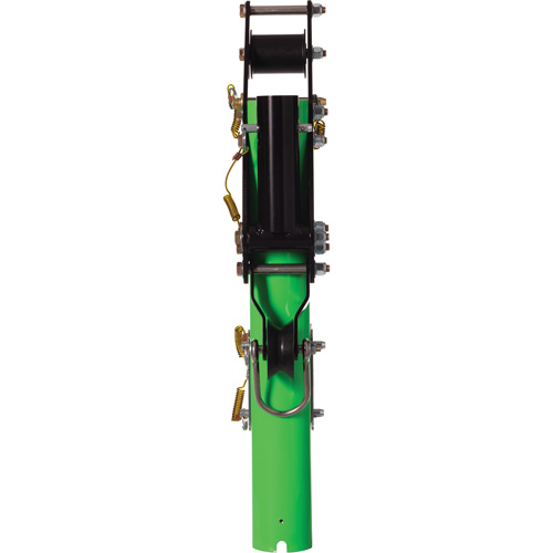M&acirc;t de potence universel pour espace clos DBI-SALA Nassau Supply