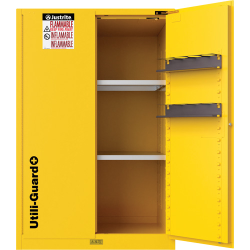 Armoire de s&eacute;curit&eacute; pour produits inflammables Utili-Guard+, 45 gal., 2 Porte(s), 43" La x 65" h x 22" p Nassau Supply