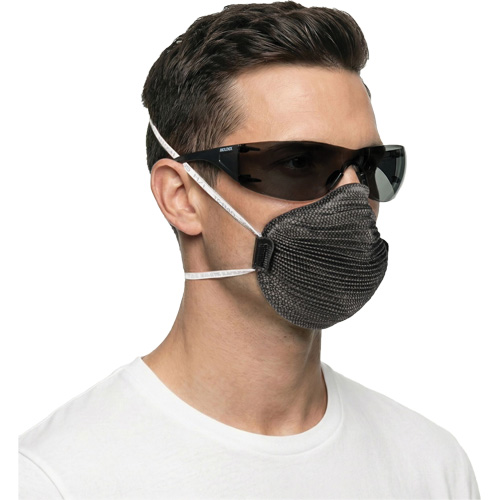 Lunettes de s&eacute;curit&eacute; Adapt Lite, Lentille Fum&eacute;e, Antibu&eacute;e/Anti-&eacute;gratignures, ANSI Z87+/R&eacute;pond ou surpasse la norme CSA Z94.3 Nassau Supply