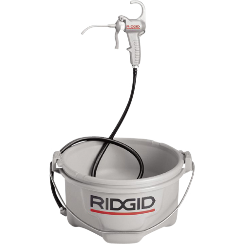 Oiler #418 With 1 Gal. Premium Thread Cutting Oil Nassau Supply