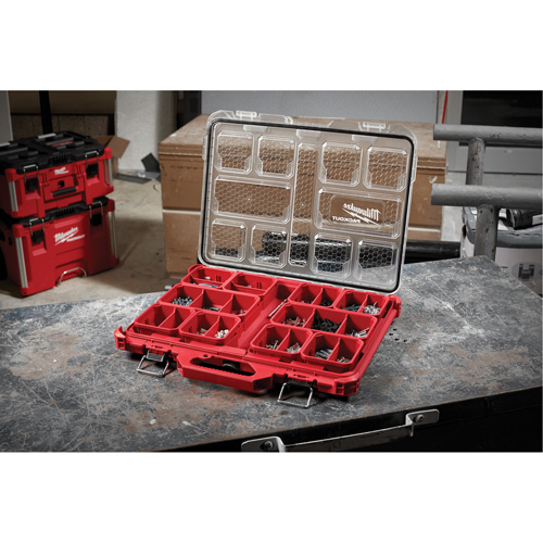 Organisateur profil&eacute; Packout, 19-3/4" x 16-2/5" x 2-1/2", Noir/Rouge Nassau Supply
