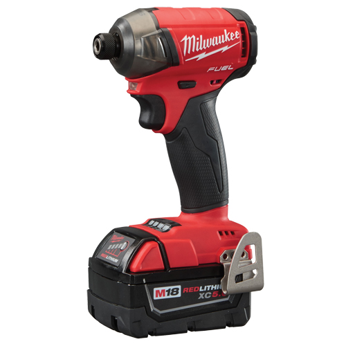 Ensemble de tournevis hexagonal hydraulique &agrave; percussion 1/4" M18 Fuel Surge, 1/4", 37,5 lb-pi Couple max., 18 V Nassau Supply