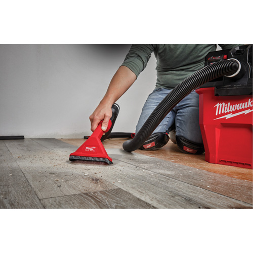 Buse &agrave; bascule tout usage avec brosses Air-Tip Nassau Supply