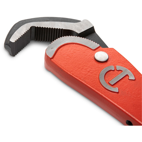 Cl&eacute; pour tuyau en acier auto-ajustable, Cap des m&acirc;choires 2-1/2", Longueur 16", Fini Rev&ecirc;tement en poudre, Prise Non-ergonomique Nassau Supply