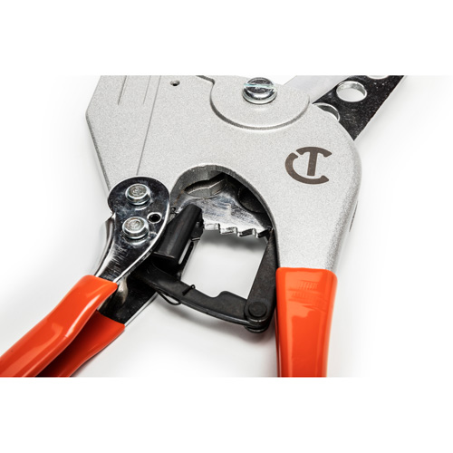 Coupe tuyau en PVC &agrave; rochet avec prises tremp&eacute;es, Capacit&eacute; de 1/4"- 2-3/8" Nassau Supply