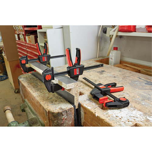 Serre-joints de table &agrave; une main (2 pi&egrave;ces), 6" (152,4 mm) Nassau Supply