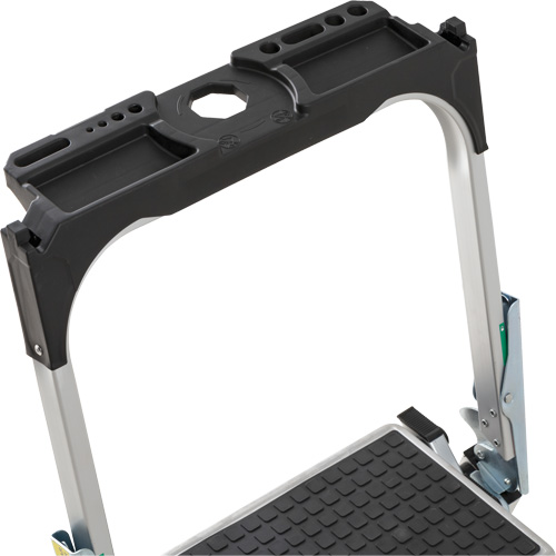 &eacute;chelle escabeau avec roues pivotantes, 4 marches, 44,25" x 22,13" x Hauteur 59" Nassau Supply