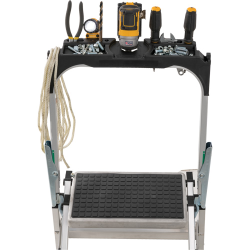 &eacute;chelle escabeau avec roues pivotantes, 4 marches, 44,25" x 22,13" x Hauteur 59" Nassau Supply