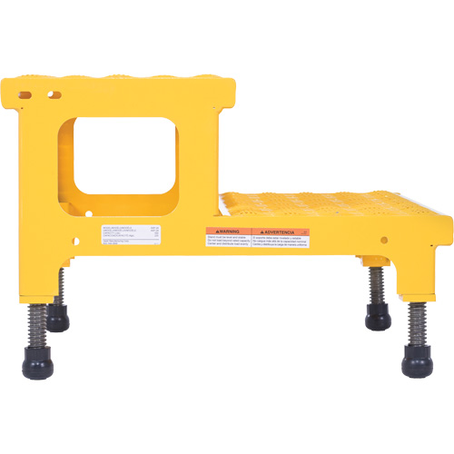 Plate-forme ajustable Step-Mate, 2 marche(s), 23-13/16" la x 22-7/8" lo x 15-1/4" h, Capacit&eacute; 500 lb Nassau Supply