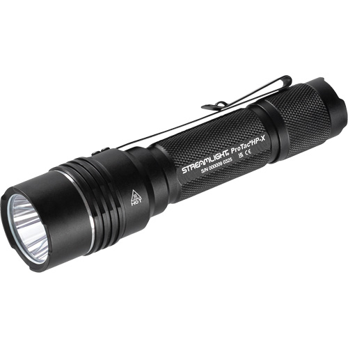 Lampe de poche &agrave; main ProTac HP-X, DEL, 800 lumens, Piles CR123A Nassau Supply