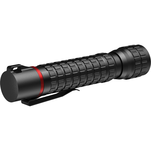 G40R Waterproof Flashlight with Twist Focus, LED, 650 Lumens, Rechargeable Batteries Nassau Supply