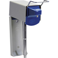 Distributeur de savon pour les mains D-4000 Plus, Pompe, Capacit&eacute; de 3785 ml, Format Vrac Nassau Supply