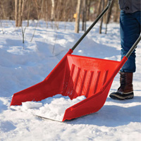 Pelle traineau Yukon, Largeur de la lame 23-1/2" Nassau Supply