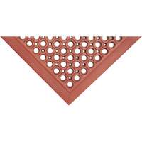 Tapis de s&eacute;rie Competitor, &agrave; fentes, 3' x 5' x 7/8", Orange, Caoutchouc naturel Nassau Supply