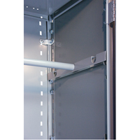 Barre de suspension pour rayonnage enclenchable 48' Interlok Nassau Supply
