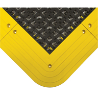 ErgoDeck<sup>®</sup> Non-Slip Mat No.553, PVC, 3-1/2' W x 4' L, 7/8" Thick, Black/Yellow SDM661 | Nassau Supply