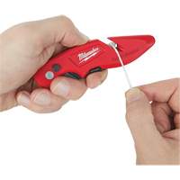 Couteau utilitaire rabattable Fastback, 2" lame, lame en Acier au carbone, poign&eacute;e en M&eacute;tal Nassau Supply