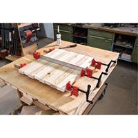 Serre-joint &agrave; barre d'acier &agrave; profil en I robuste, 36" (914,4 mm) capacit&eacute;, 2" (50,8 mm) profondeur Nassau Supply