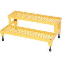 Plate-forme ajustable Step-Mate, 2 marche(s), 36-3/16" la x 22-7/8" lo x 15-1/4" h, Capacit&eacute; 500 lb Nassau Supply