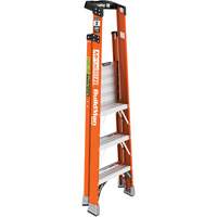 Escabeau avec plateforme Safespace, 3', Cap. De 300 lb Nassau Supply
