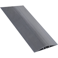 Couvre-c&acirc;bles FloorTrak, 10' x 2,75" x 0,53" Nassau Supply