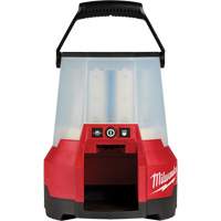 Lampe de chantier compacte M18 RADIUS avec ONE-KEY, DEL, 4400 lumens Nassau Supply